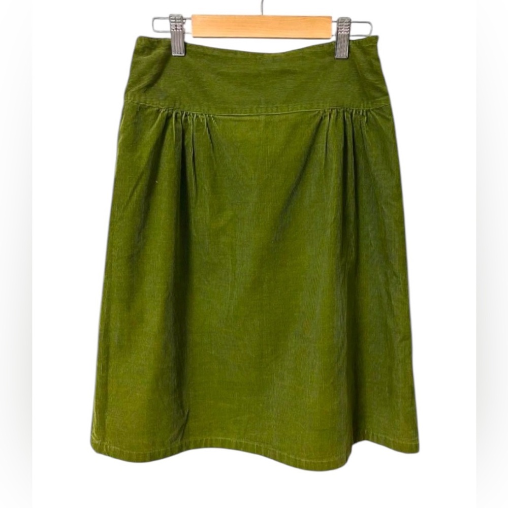Agnes b. Avocado green corduroy skirt